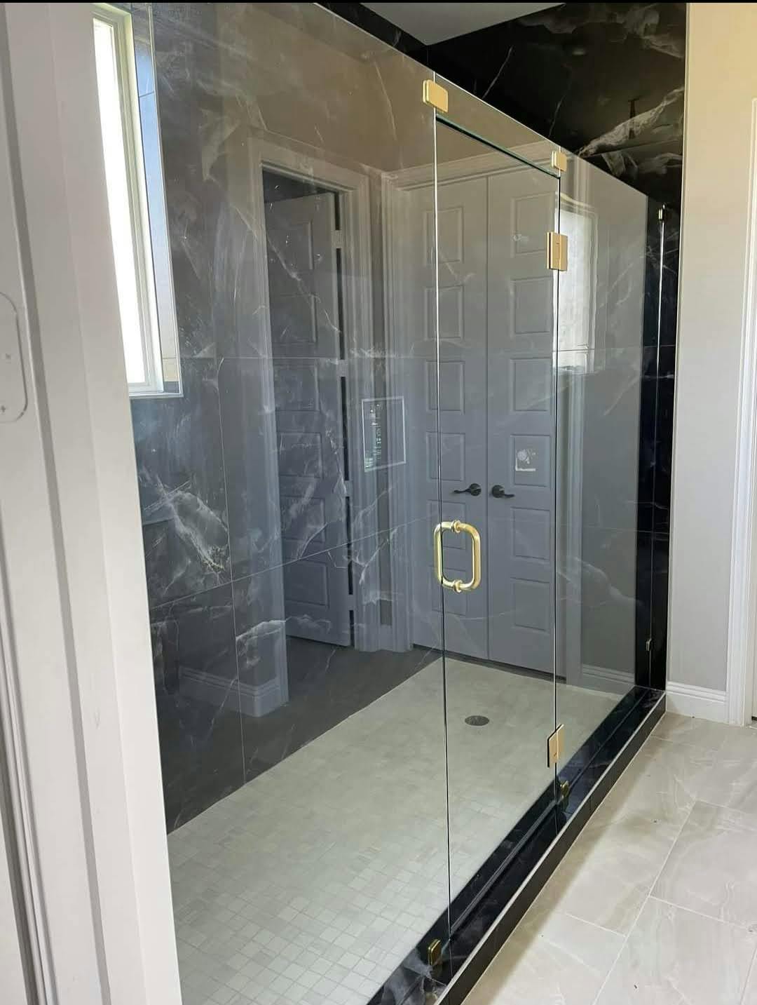 Atlanta glass contractors atlanta shower doors 8.jpg?auto=compress%2Cformat&ixlib=php 3.3