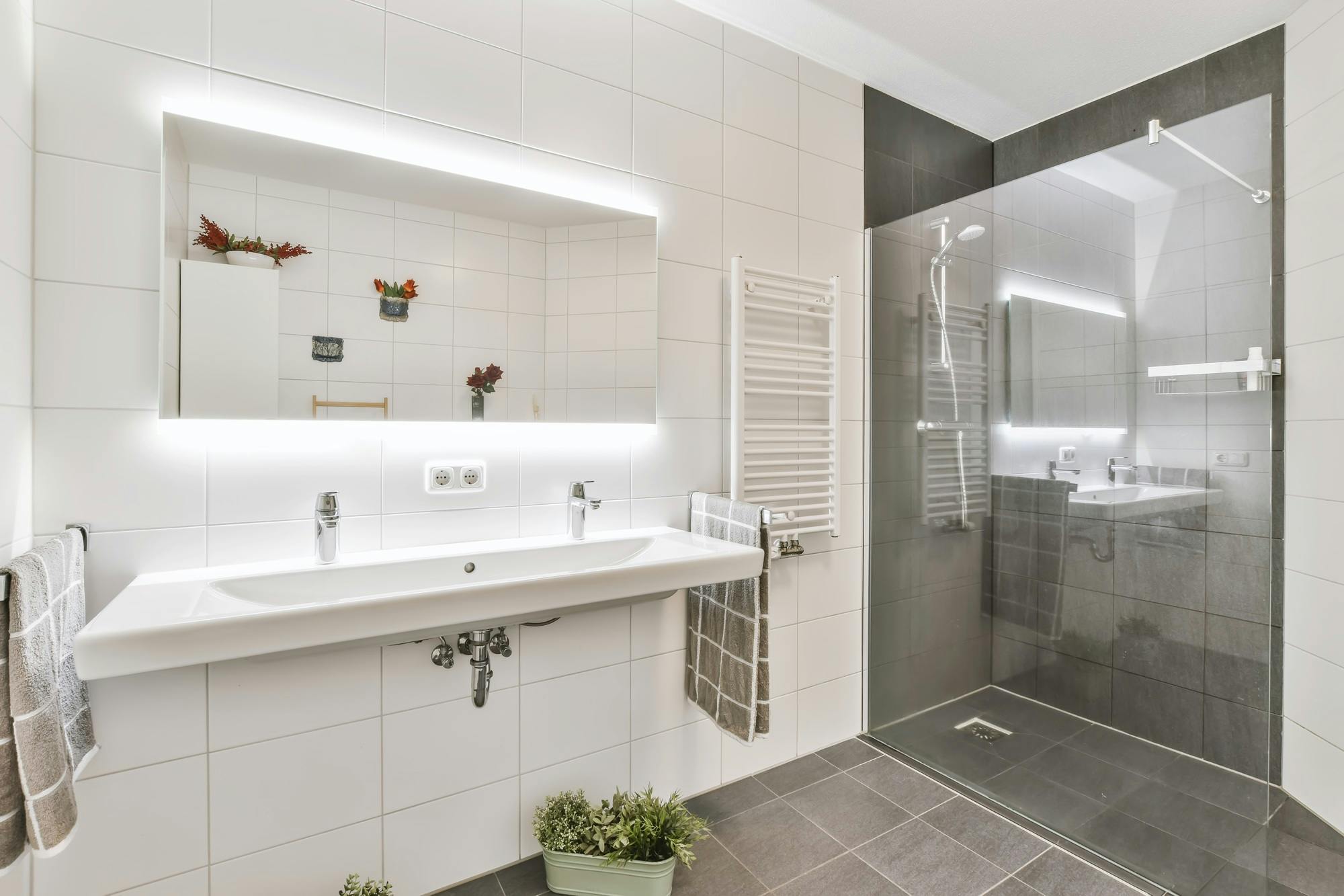 Stylish bathroom with cozy shower