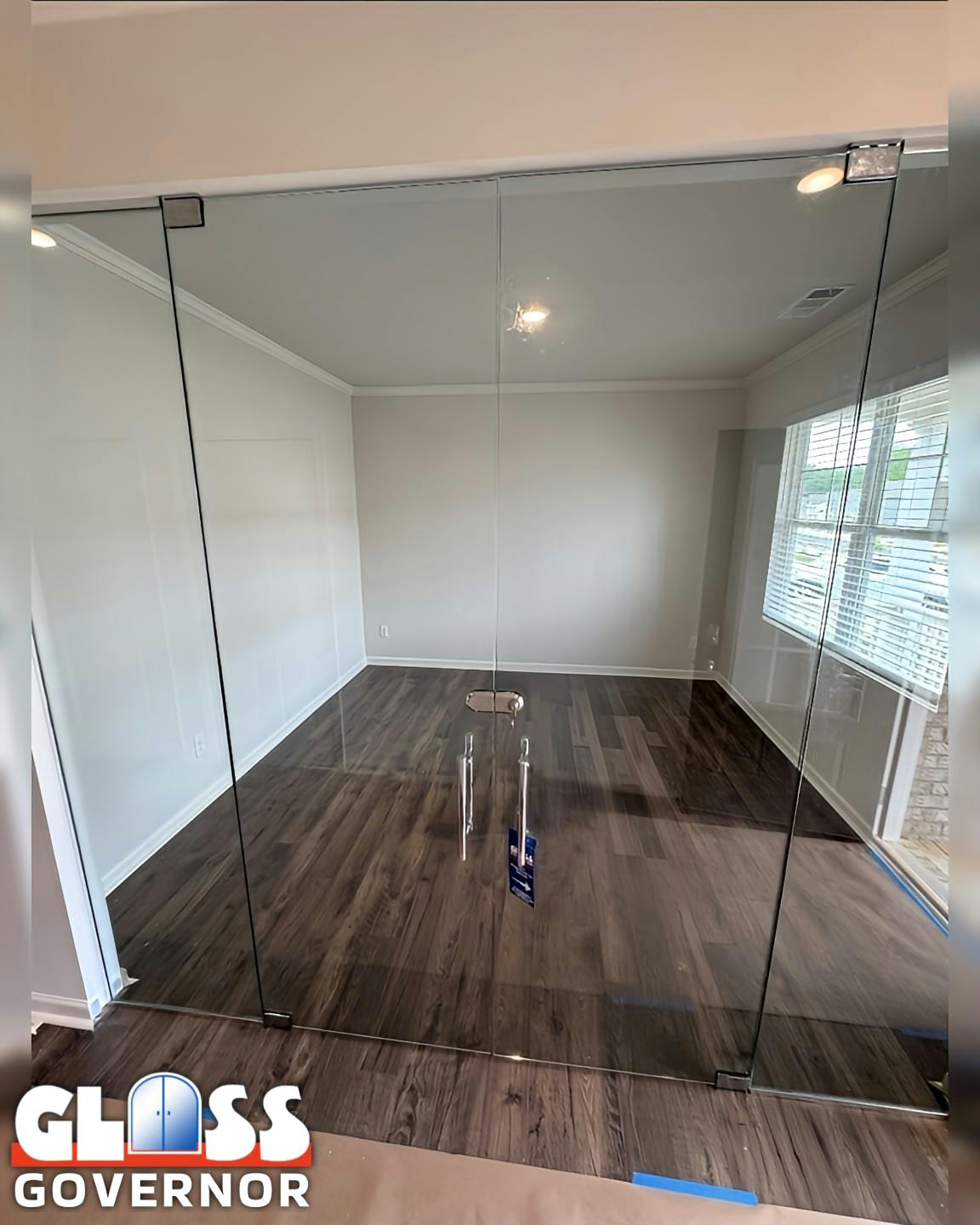atlanta glass contractors glass partitions 1.jpg?auto=compress%2Cformat&ixlib=php 3.3