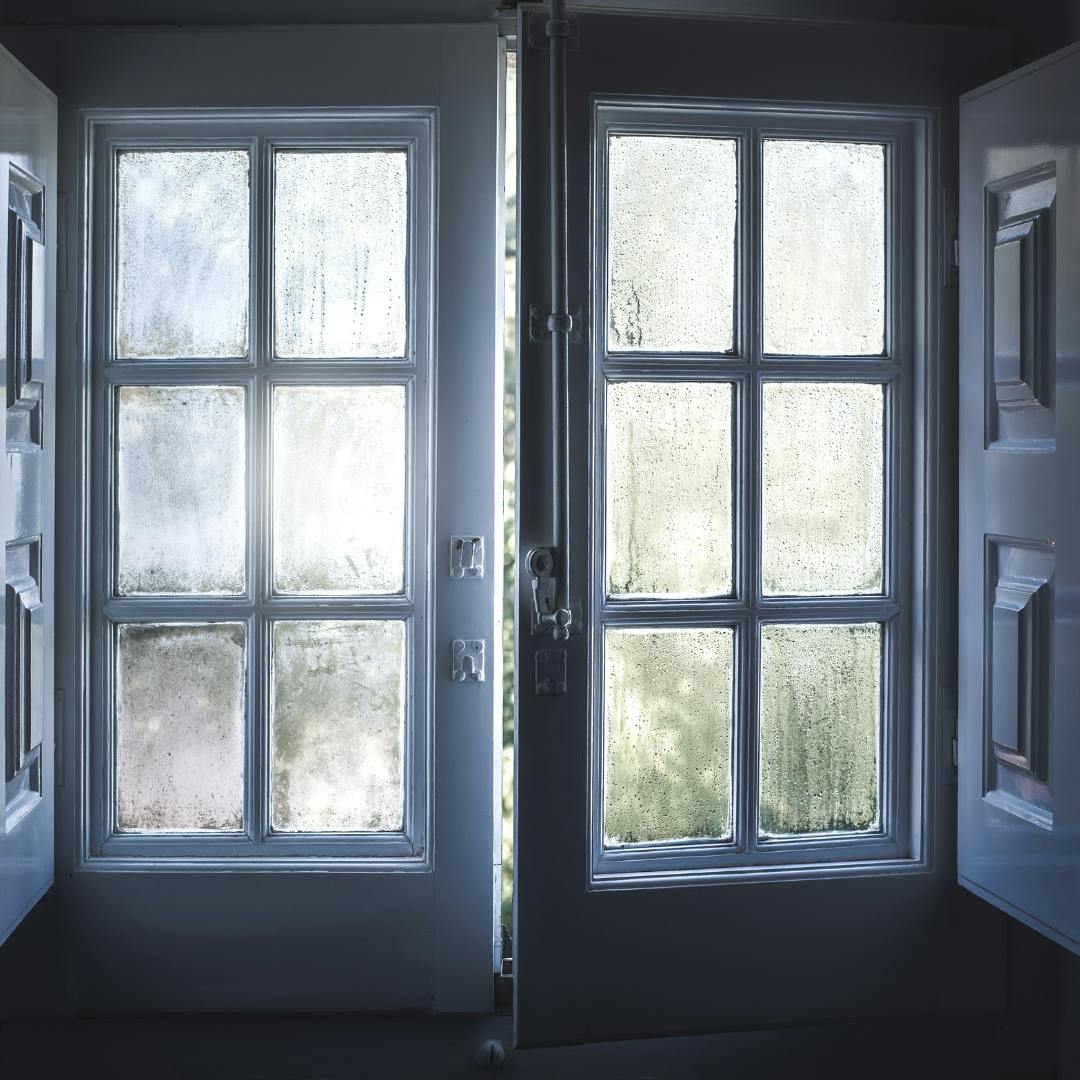 atlanta foggy glass window repair 2.png?auto=compress%2Cformat&ixlib=php 3.3