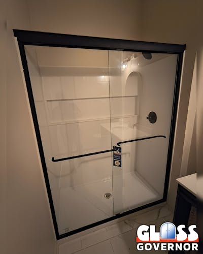 Semi-Frameless Shower Doors – Woodstock