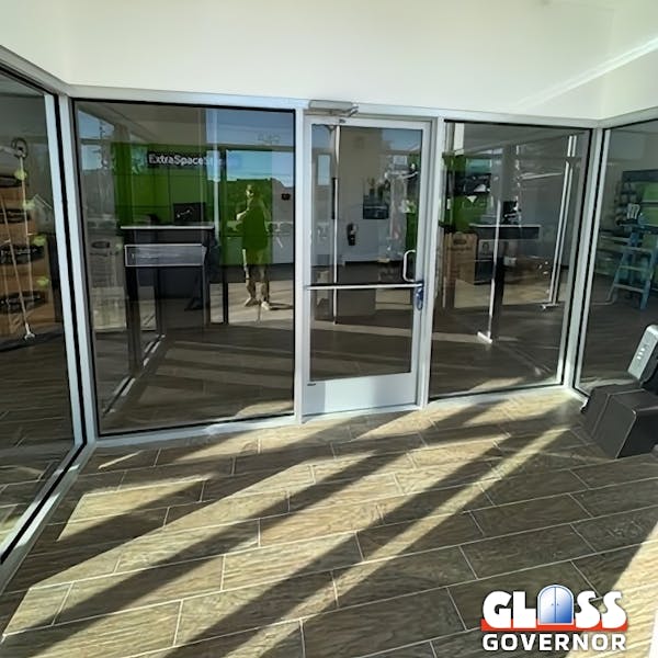 Glass Storefronts – Cumming